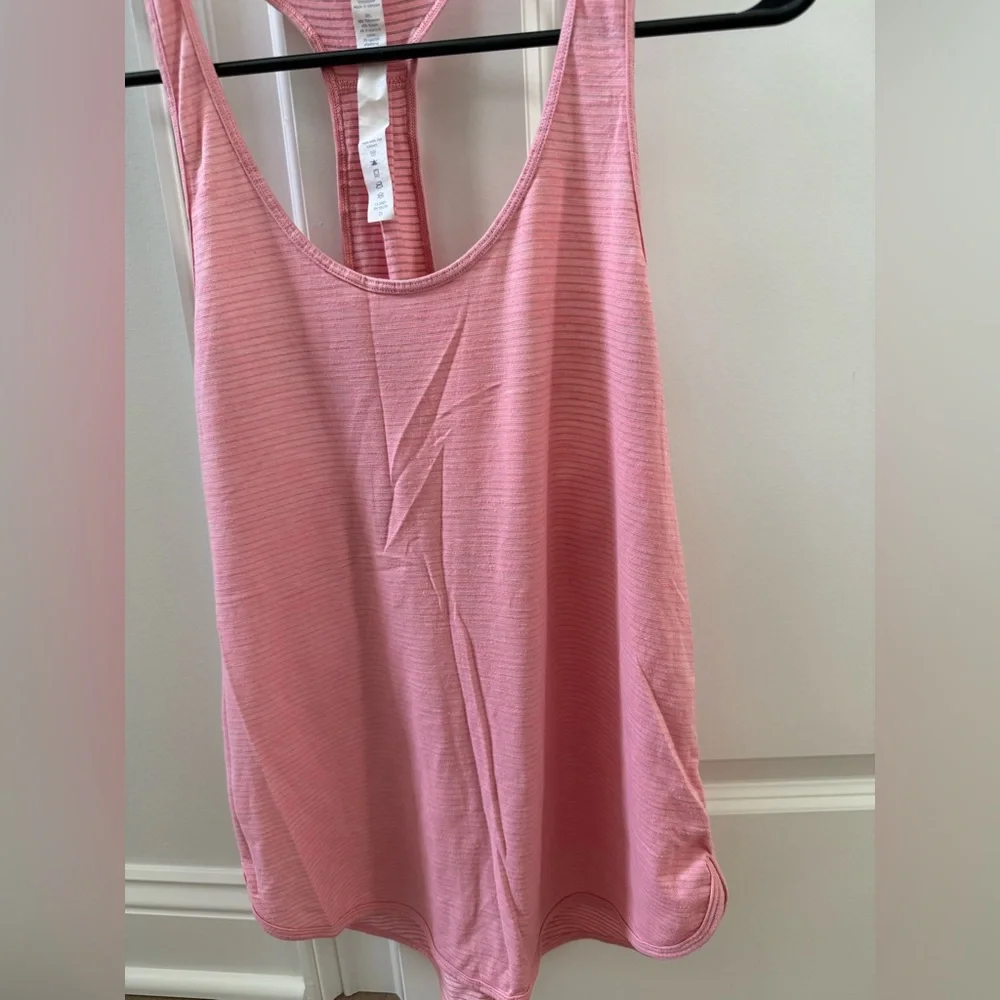 Lululemon Racerback Tank Top Pink Workout Yoga Running Activewear Size 4